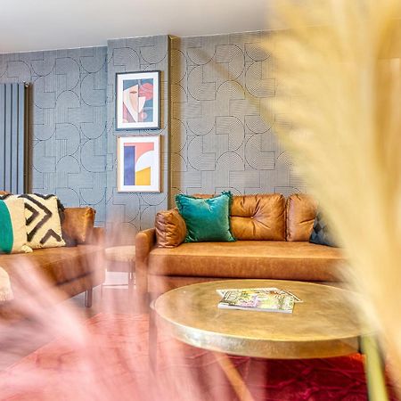 Casa Del Artista - Luxury Apartments, Whitby Room photo