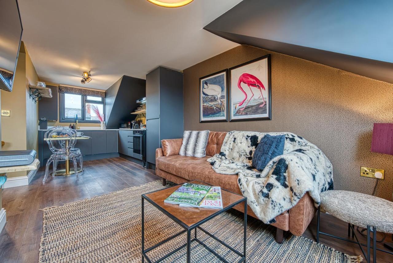Casa Del Artista - Luxury Apartments, Whitby Exterior photo