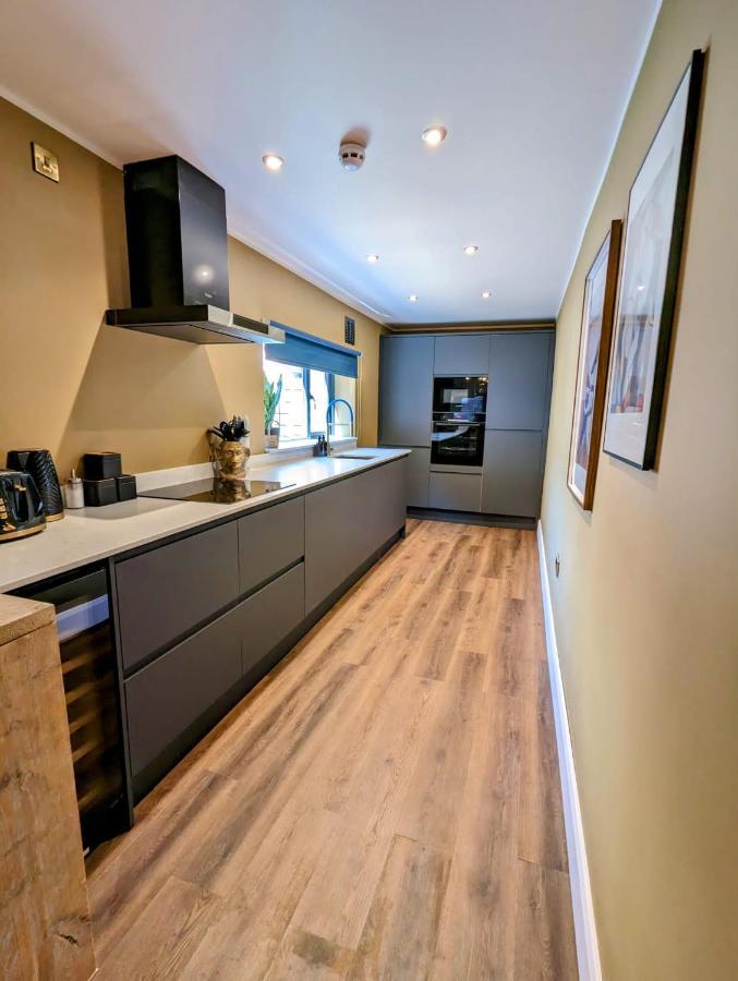 Casa Del Artista - Luxury Apartments, Whitby Exterior photo